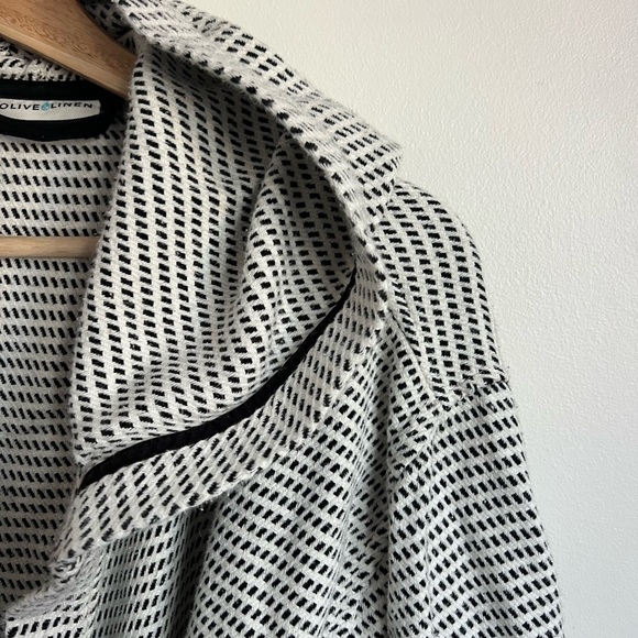 Olive & Linen Pixel Turkish Towel Robe - Picture 3 of 8